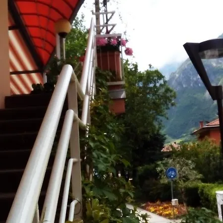 Affittacamere Alloggio Ponte Dei Cavalleggeri *